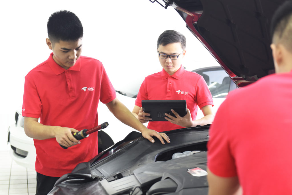 “We are delighted to expand the choices for China’s vehicle owners by welcoming FAW Toyota to JD.com,”