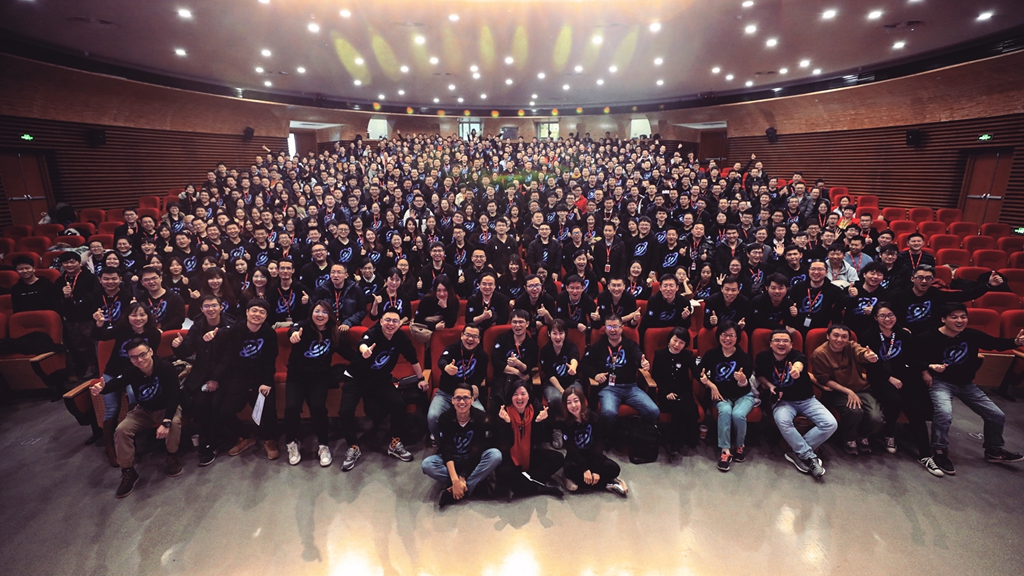 Some JD-Y's 500-person team gathers at JD Headquaters in Beijing