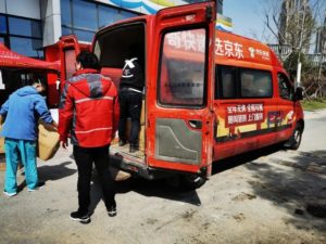 JD to Ship Luggage for Free for Medical Volunteers in Hubei