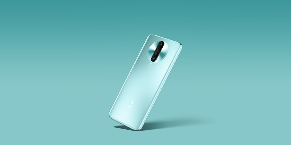A Joint-Effort by Xiaomi and JD Yields a Hot-Sale C2M Mobile Phone
