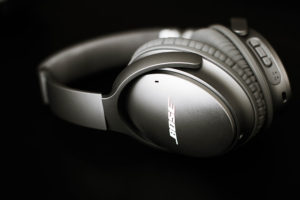 JD and Bose Offer Dedicated 618 Gift Set during Sales Promotion