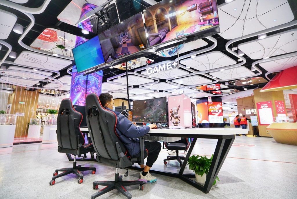 E-Sports experience zone in JD Home Appliance Flagship in Suzhou