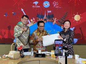 Indonasian Ambassador to China Joins JD for a Livestream Show