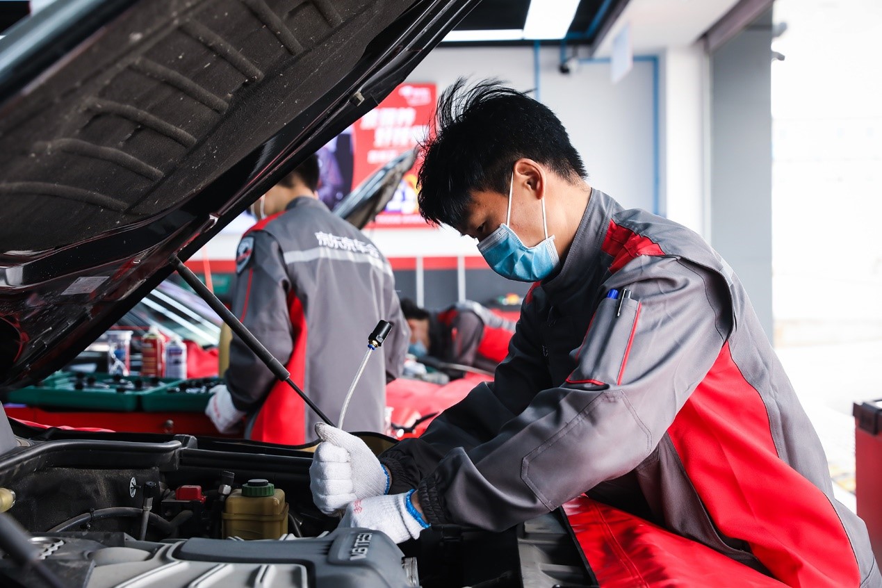 JD Auto launched its first self-operated JD Auto Service car maintenance store in March 2021