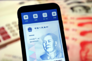 Chin's e commerce gaint JD.com start paying some staff digital Yuan