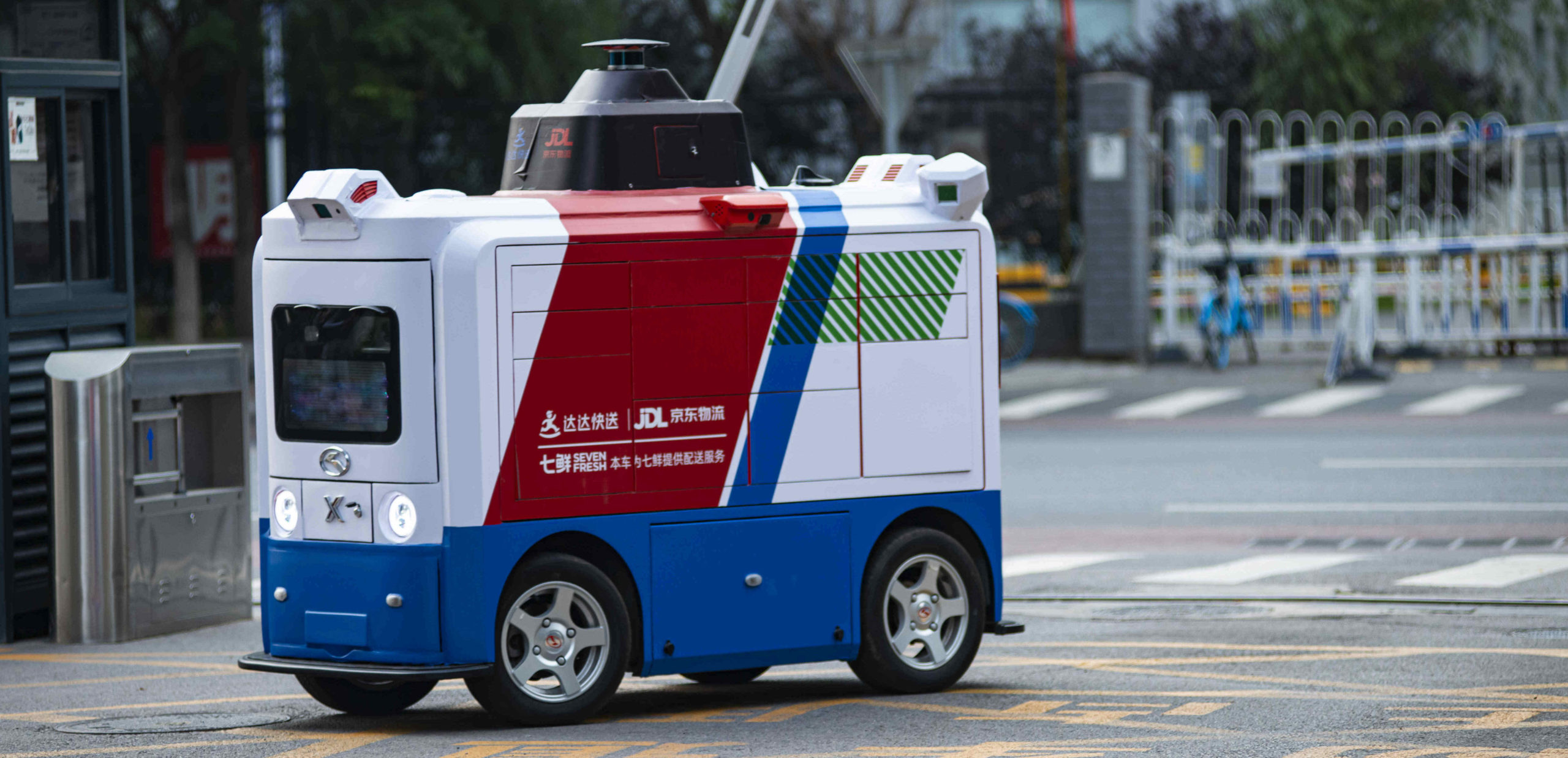 Yonghui’s unmanned vehicles to cover a dozen neighbourhoods, fulfilling nearly 5,000 orders with driving mileage over 10,000 kilometres.